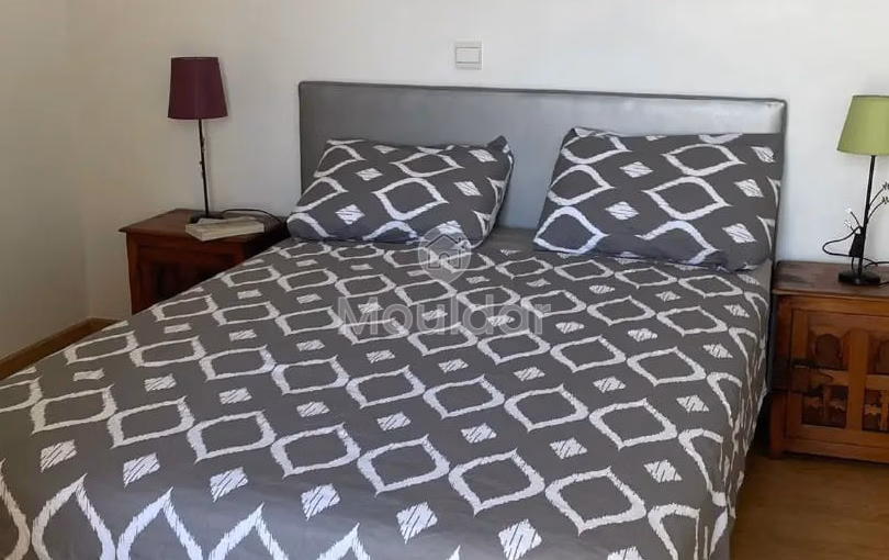 شقة للشراء في الطابق الثاني