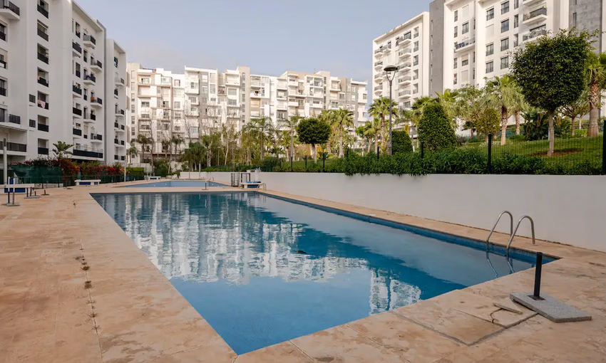 Apartment for rent with swimming pool