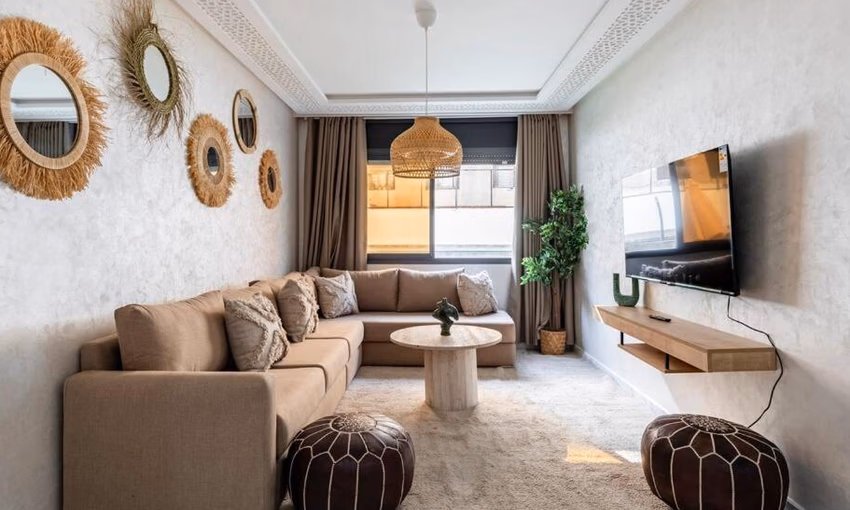 شقة للإيجار مع تراس في الطابق الأول