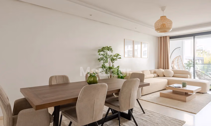 Apartamento en alquiler con piscina