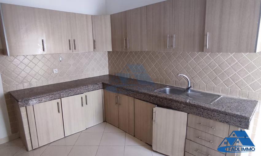 Appartement à louer avec balcon au septième étage