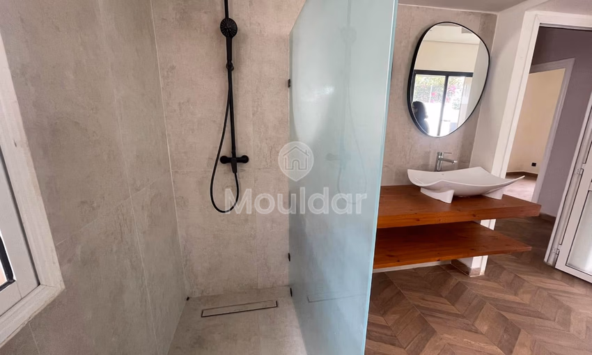 Villa en alquiler en Casablanca - Palmier, 3 habitaciones, 300 m² habitables.