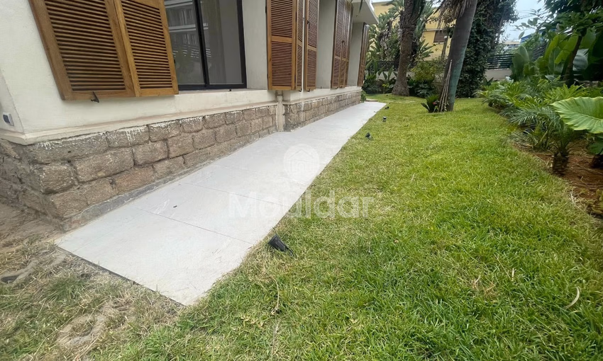 Villa en alquiler en Casablanca - Palmier, 3 habitaciones, 300 m² habitables.