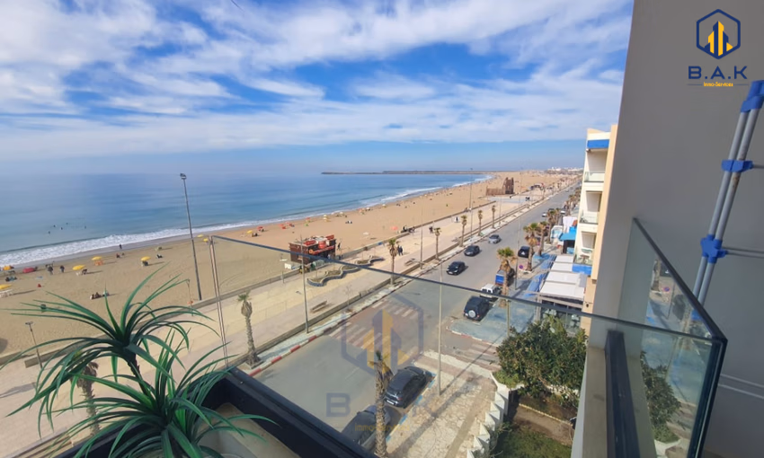 شقة للإيجار مع تراس في الطابق الثالث