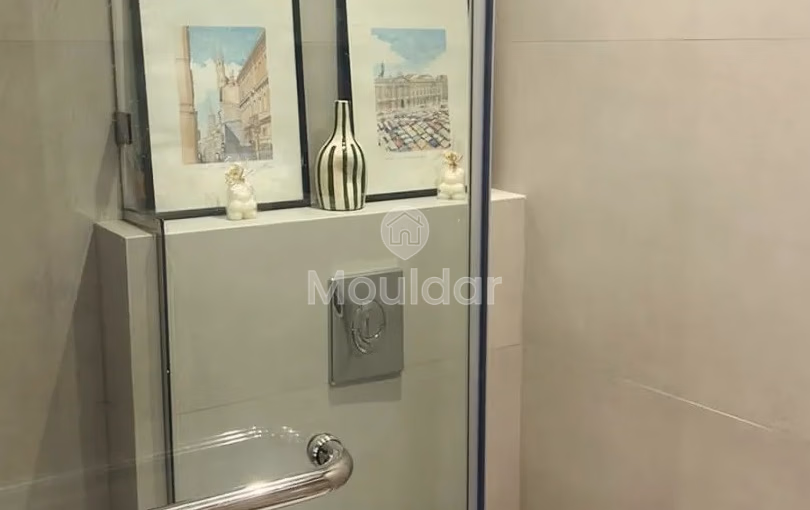 شقة للشراء مع شرفة في الطابق الأرضي شقة للشراء مع شرفة في الطابق الأرضي