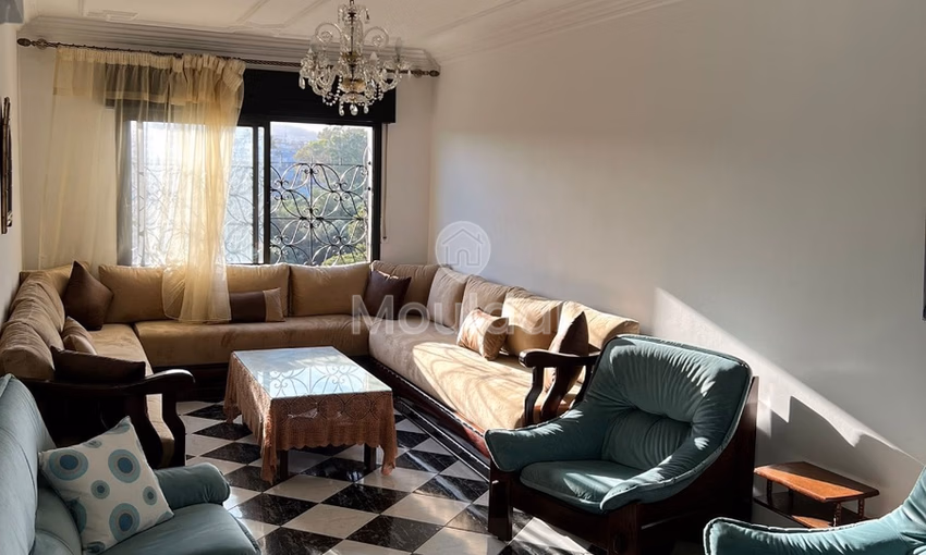 Apartment for rent with parking