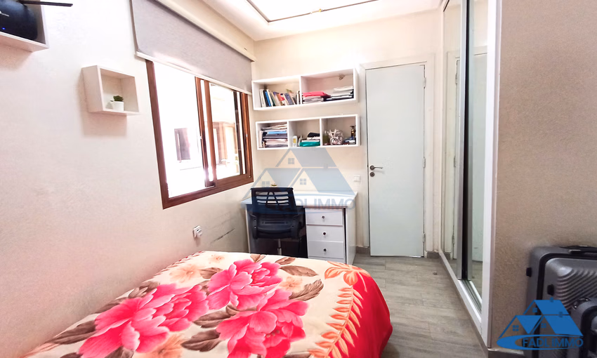 Apartment for sale with terrace Apartment for sale with terrace