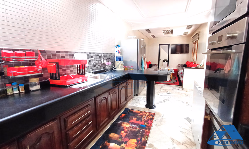 Apartment for sale with terrace Apartment for sale with terrace