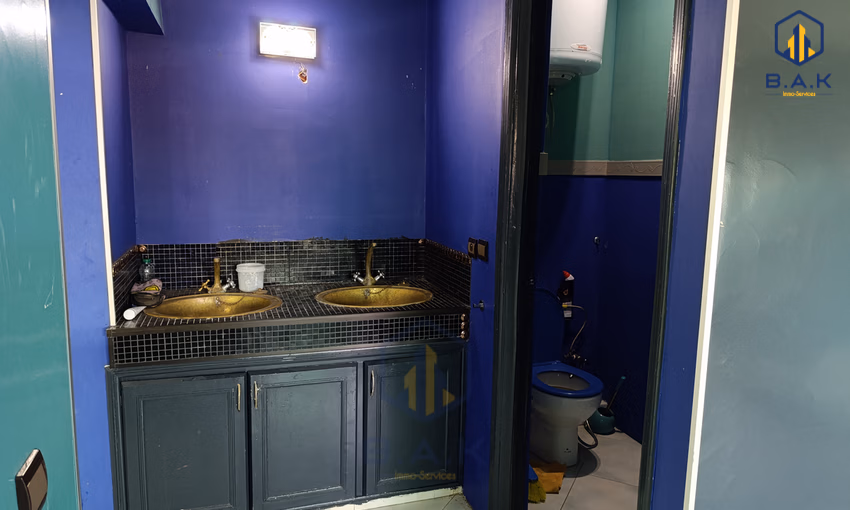 شقة للإيجار مع تراس في الطابق الثامن شقة للإيجار مع تراس في الطابق الثامن