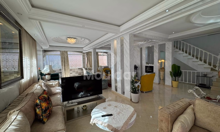 Villa à achat avec terrasse Villa à achat avec terrasse