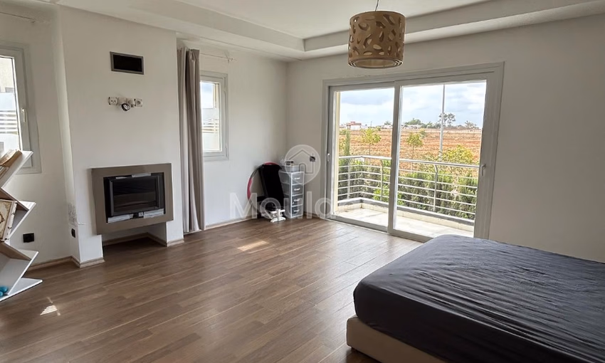 Villa for buy with swimming pool