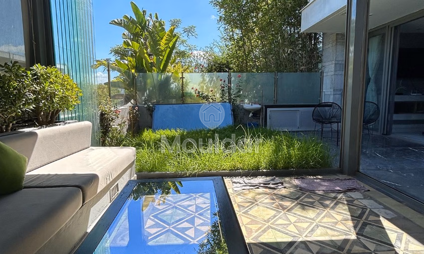 Apartamento en alquiler con piscina