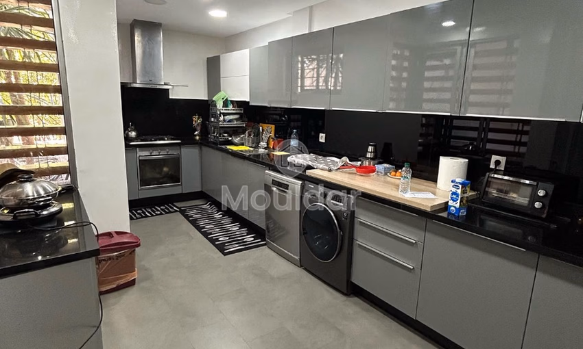 Apartamento en alquiler con piscina