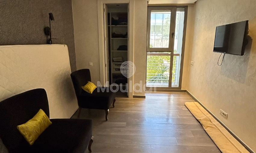 Apartamento en alquiler con piscina