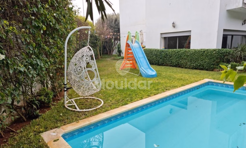 Villa en venta con piscina Villa en venta con piscina