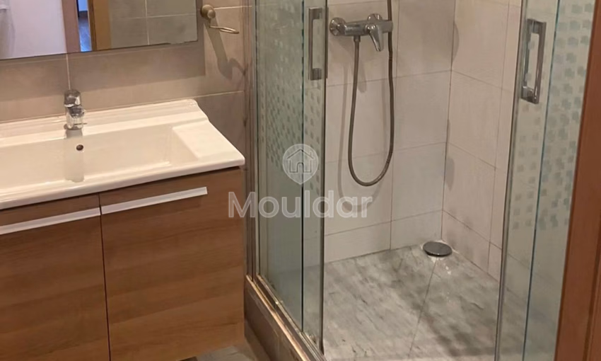 شقة للإيجار - 93م²، غرفتان، الطابق الثالث. شقة للإيجار - 93م²، غرفتان، الطابق الثالث.