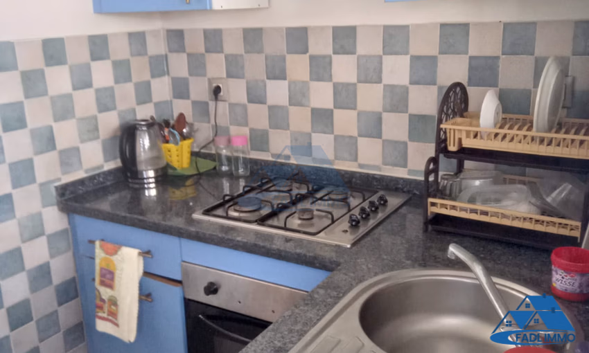 شقة للبيع مع مسبح في الطابق الأرضي