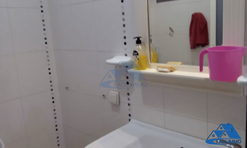 شقة للبيع مع مسبح في الطابق الأرضي