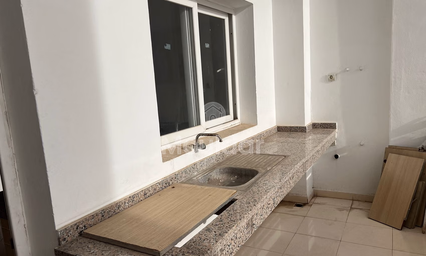 Appartement à vendre avec balcon au sixième étage - view 5