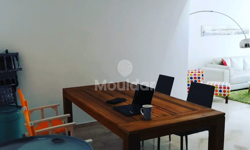 Apartamento en alquiler con balcón