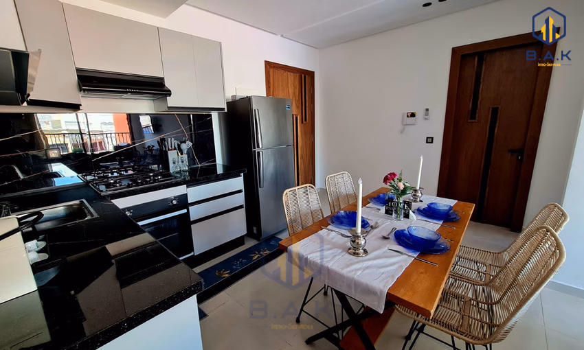 شقة للإيجار مع تراس في الطابق الأرضي