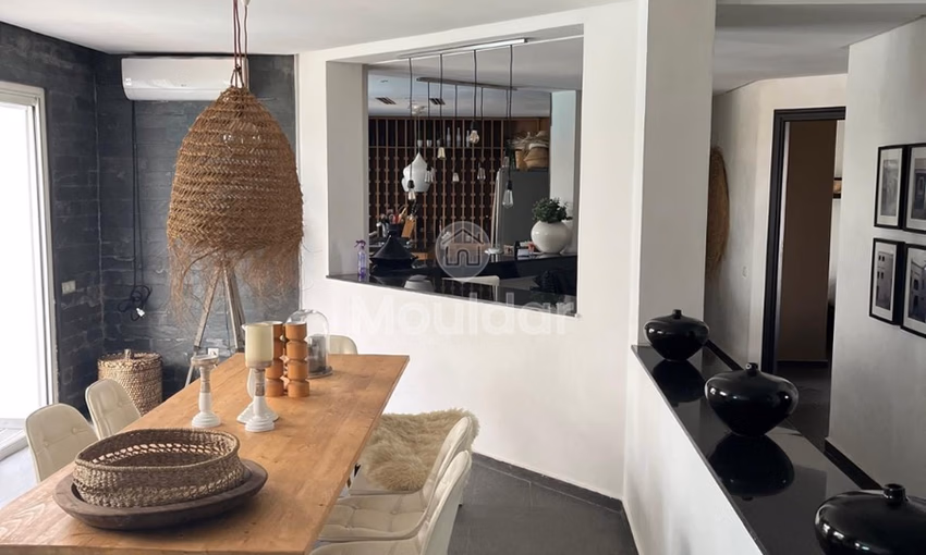 Villa en venta con piscina