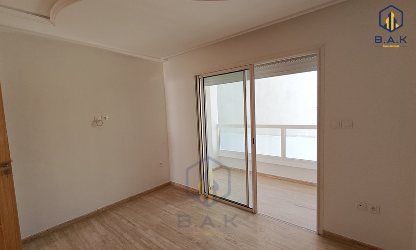 Apartamento en venta con terraza - view 8