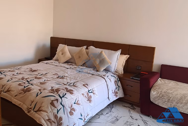 Appartement à louer avec balcon au deuxième étage