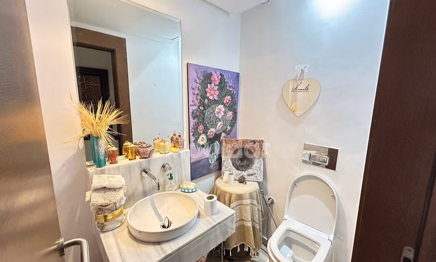 Apartment for buy with terrace