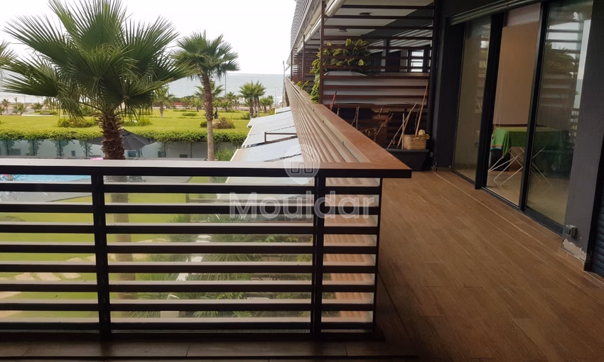 شقة للشراء مع مسبح في الطابق الأرضي شقة للشراء مع مسبح في الطابق الأرضي