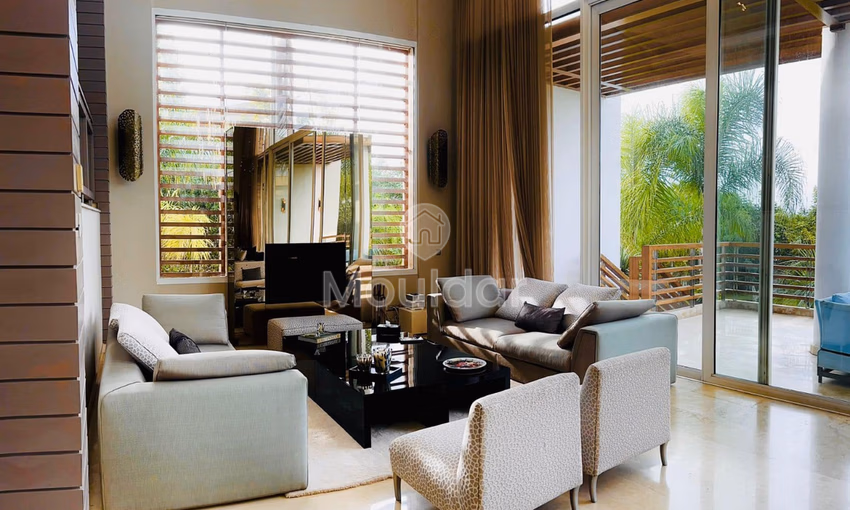 Villa for sale in Bouskoura - Green Town, 5 bedrooms