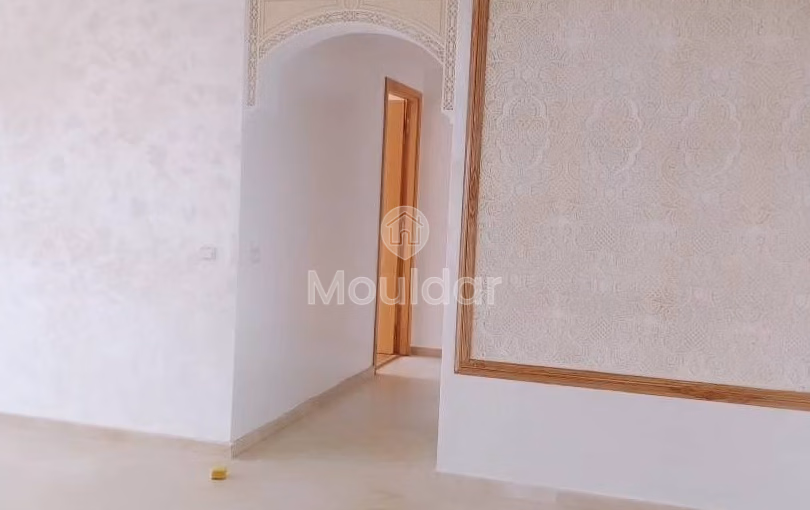 شقة للإيجار، 3 غرف نوم، 170 م²