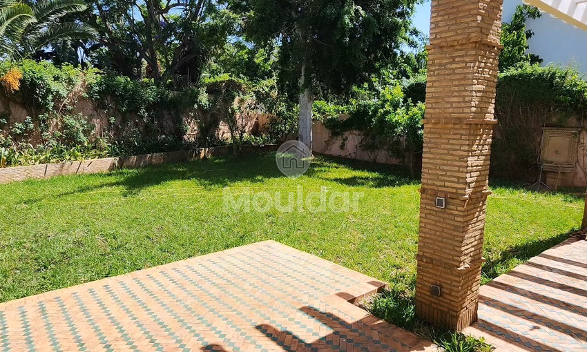 Casa en alquiler - 4 habitaciones, 765 m²