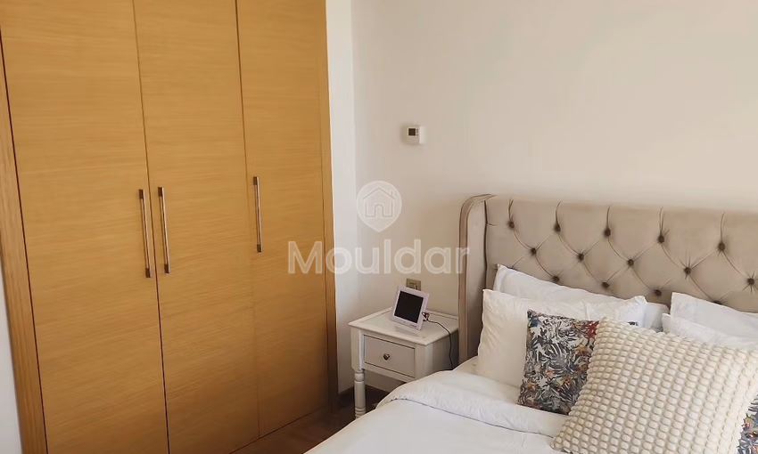 شقة للإيجار - غرفتان، الطابق الثالث