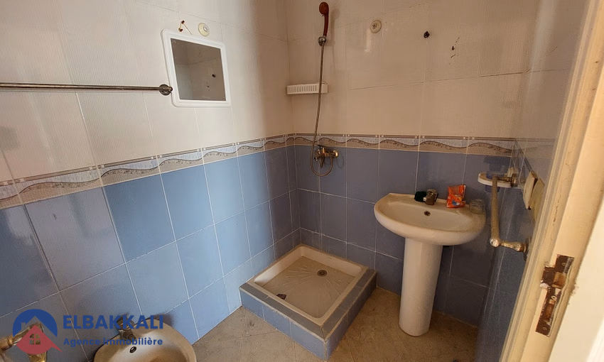 Apartment for sale with terrace Apartment for sale with terrace