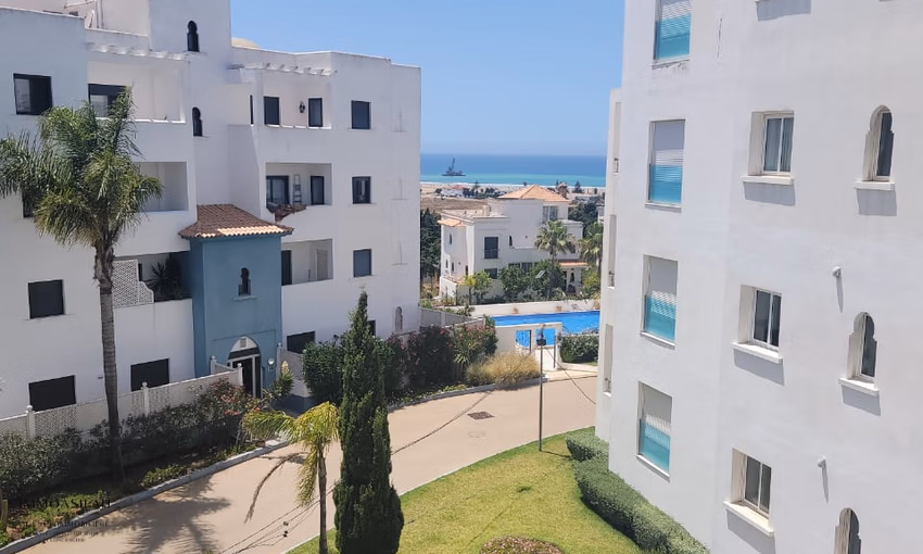 Appartement à louer avec piscine