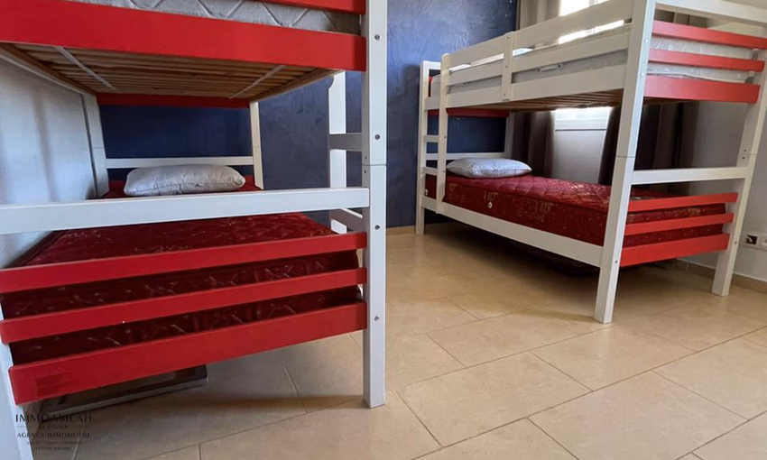 Apartment for sale with swimming pool Apartment for sale with swimming pool