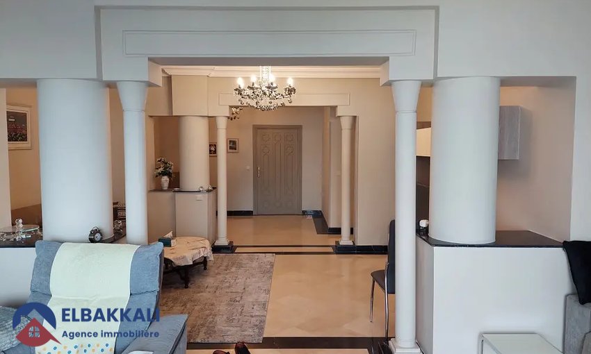 Appartement te koop met balkon - view 4