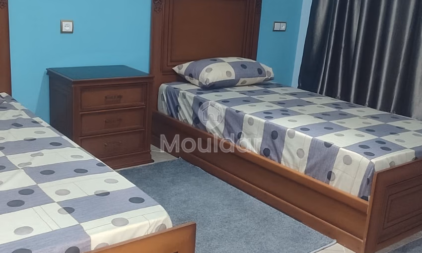 شقة للإيجار في الطابق الأول