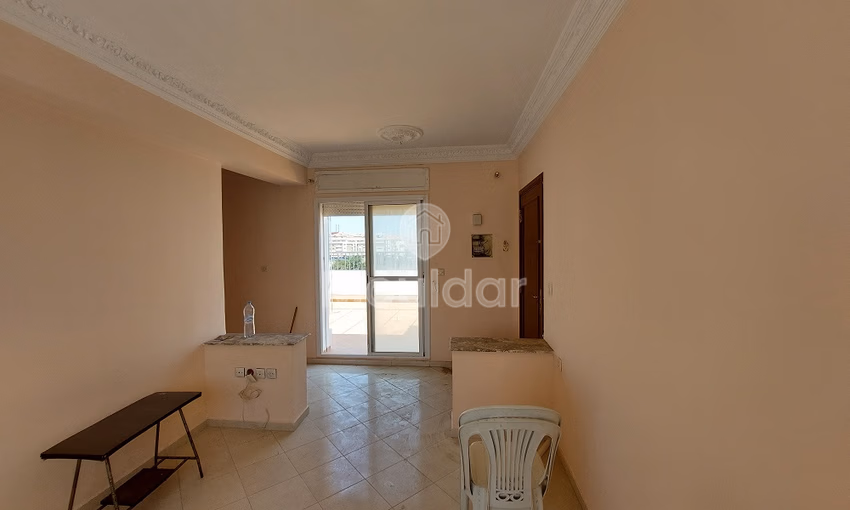 شقة للبيع مع تراس في الطابق السادس شقة للبيع مع تراس في الطابق السادس