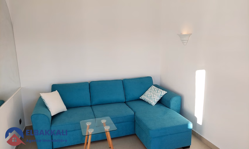 Apartamento en alquiler con balcón en el séptimo piso Apartamento en alquiler con balcón en el séptimo piso