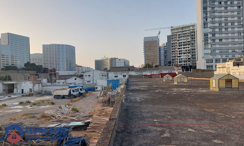 Terrain titré en lotissement à vendre Terrain titré en lotissement à vendre