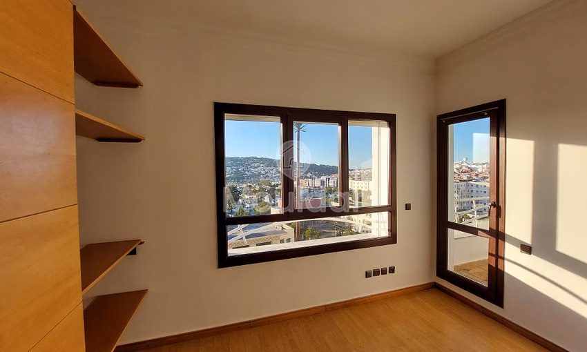 Apartment for rent with balcony Apartment for rent with balcony