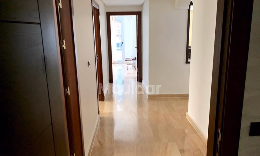 Apartment for rent with balcony