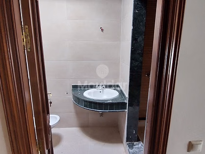 Villa for sale with swimming pool and three floors