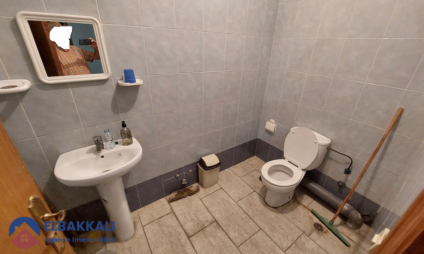 Office for sale on the first floor