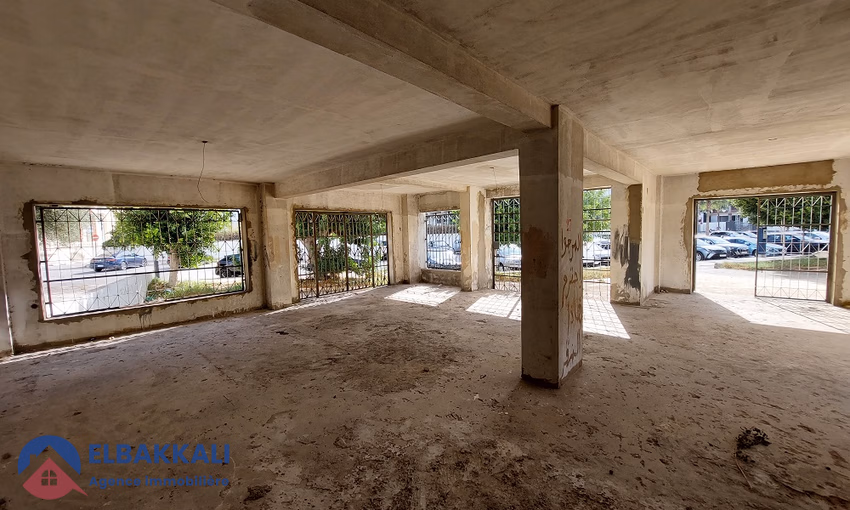 Local commercial à vendre