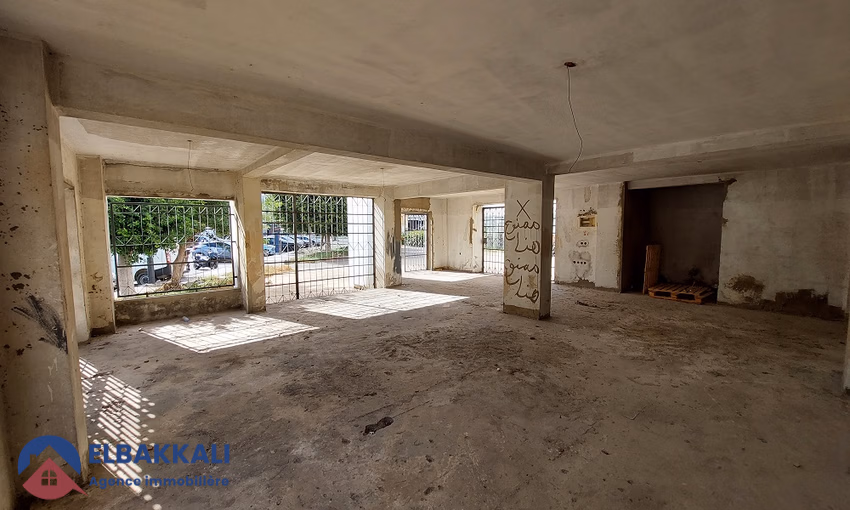 Local commercial à vendre