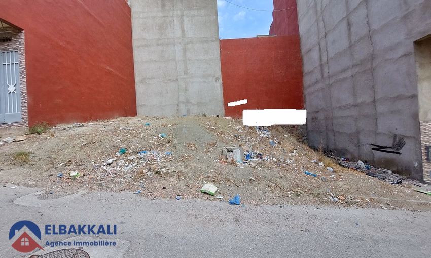 Terrain titré en lotissement à vendre