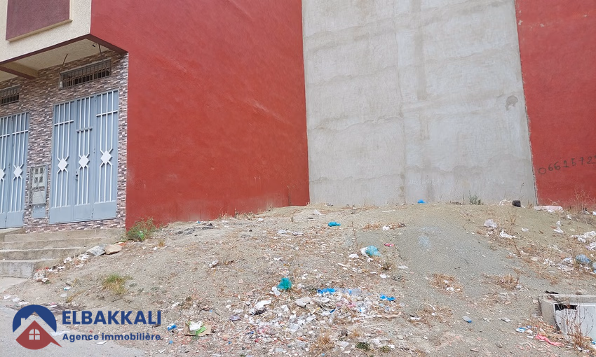 Terrain titré en lotissement à vendre